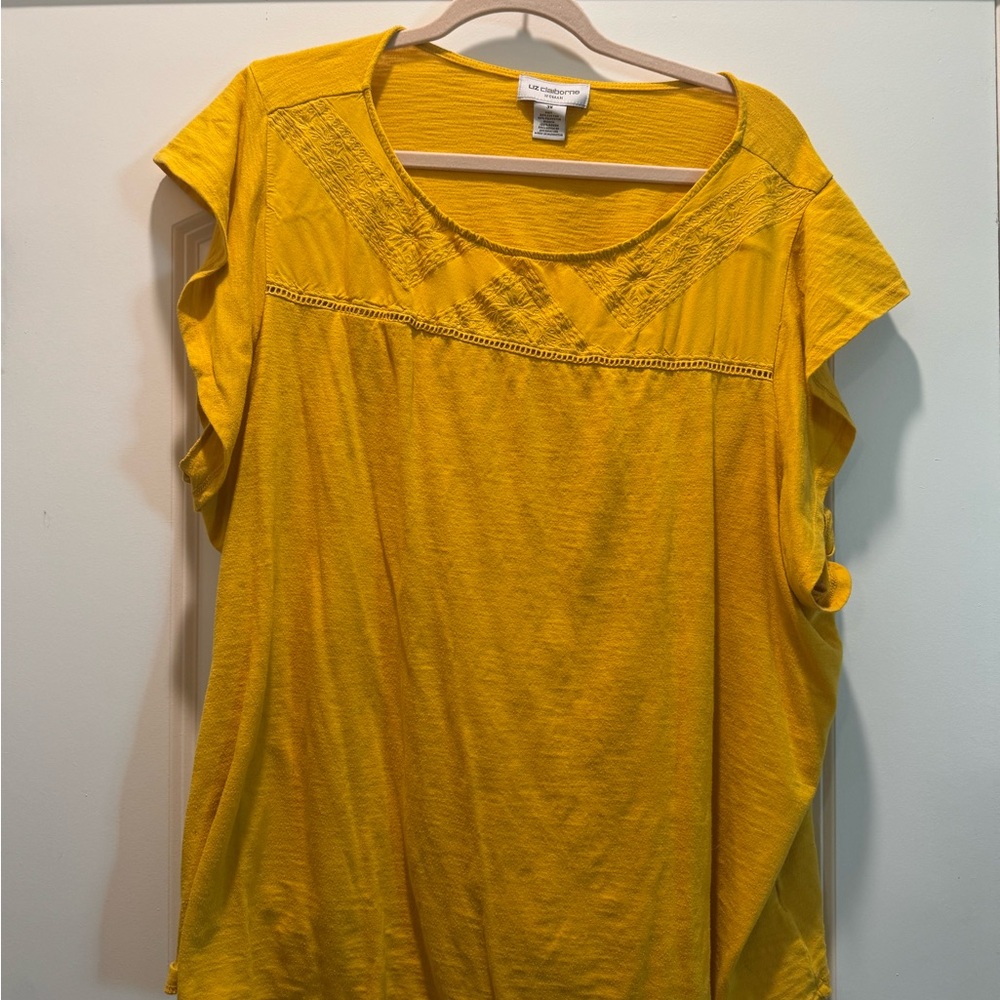 Liz Claiborne Yellow Flutter Sleeve Blouse Relaxed Fit
